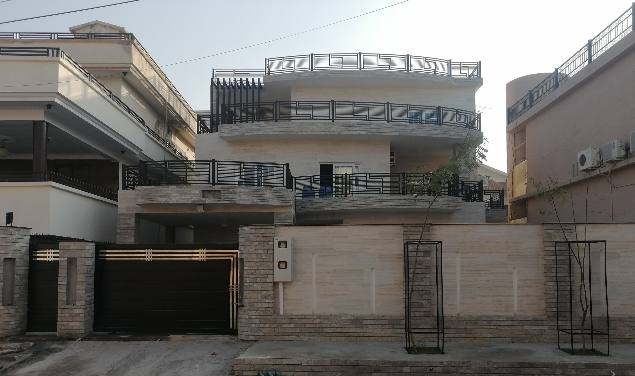 HOUSE NO 1
